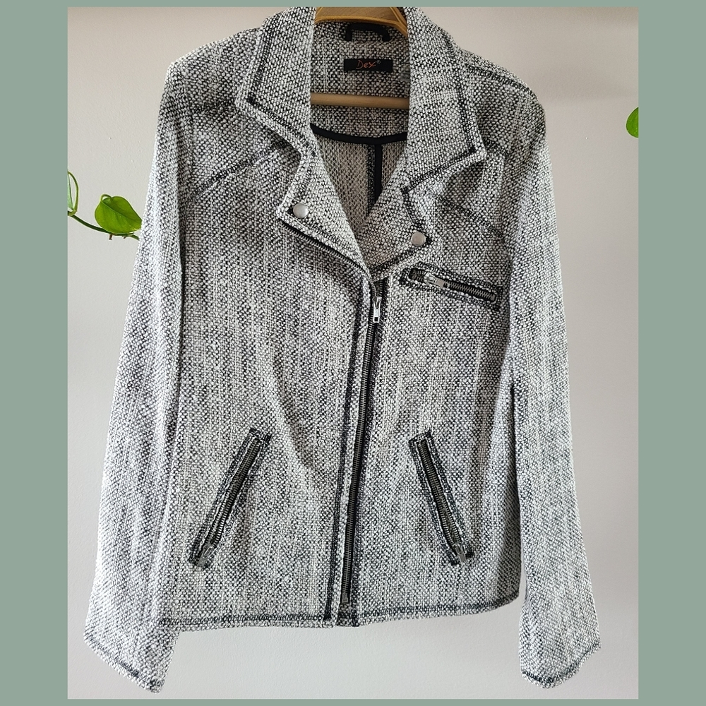 Black and white lightweight jacket | Like New